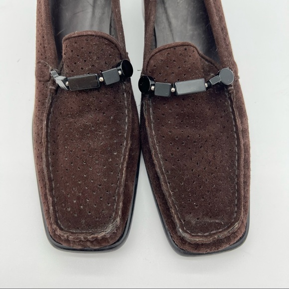 Stuart Weitzman Narrow Brown Suede Loafers - Picture 3 of 7
